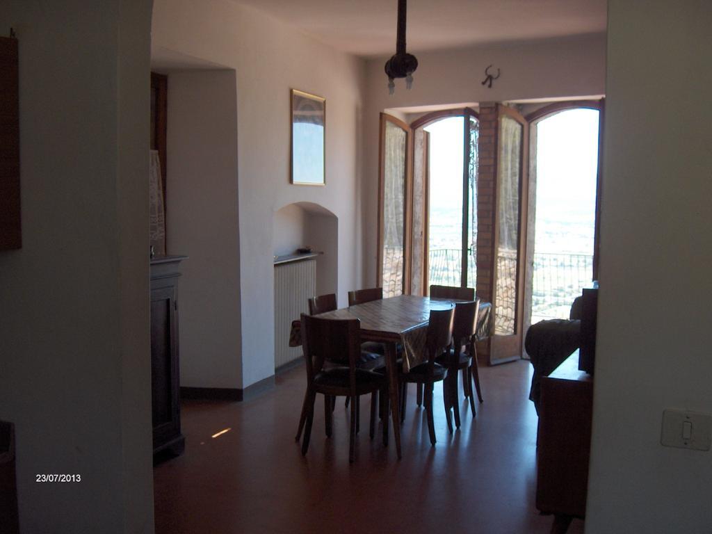 Agriturismo Il Palazzetto Apartment Campello sul Clitunno Cameră foto